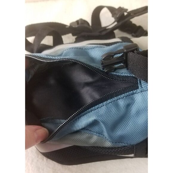 Camelbak Rogue Hydration Pack With Bladder Pocket Biking H20 Backpack Blue Gray - Picture 9 of 11